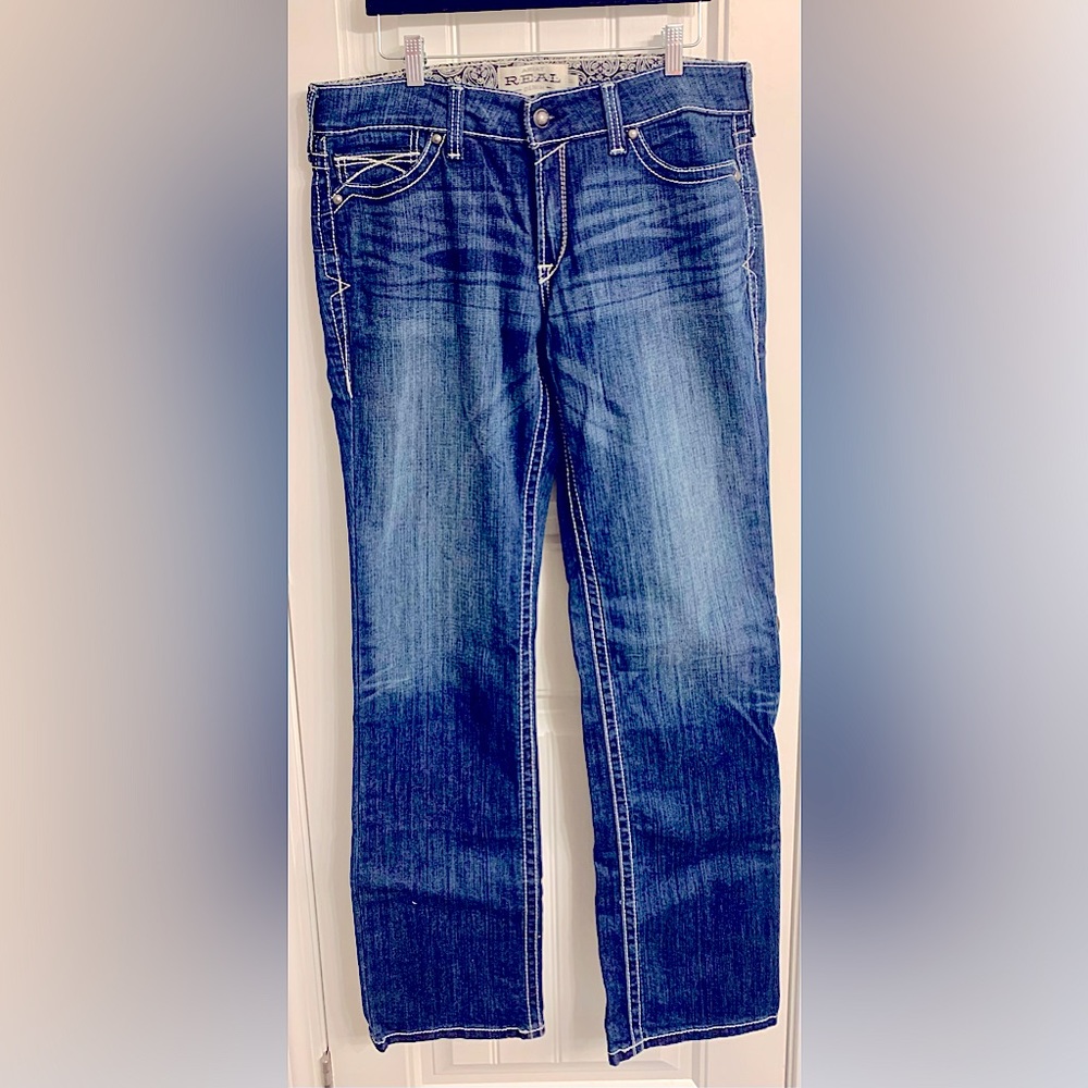 Ariat Real Mid Rise Stretch Icon Stackable Straight Leg Jeans - Picture 6 of 11